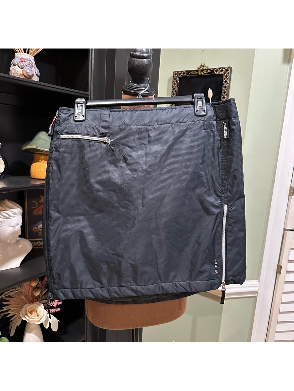 SKHOOP Black Insulated Winter Layering Skirt Size Large